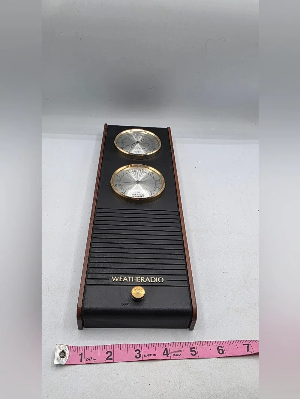 Vintage Rare Realistic Wall Hanging 12-150 Weather Station 3 Channel Radio Gauge
